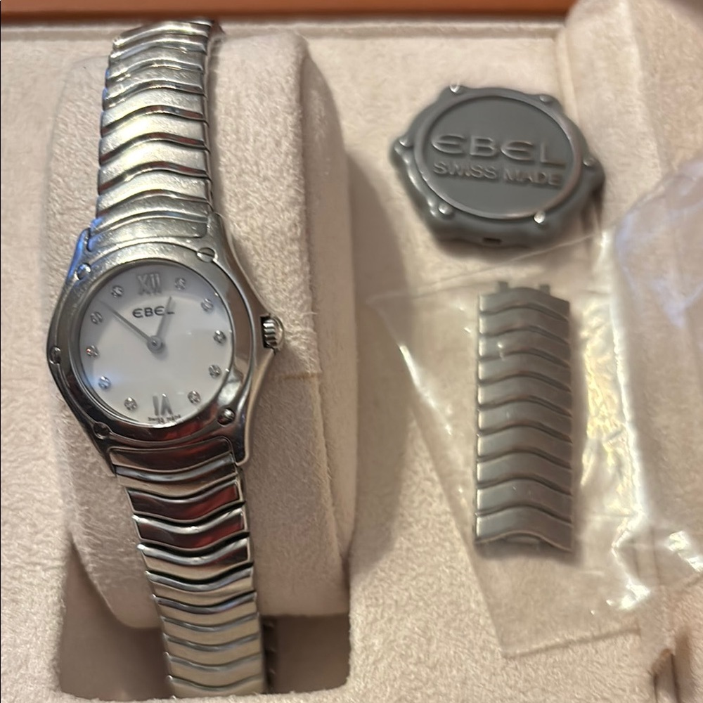 Ebel Orange Box View 4